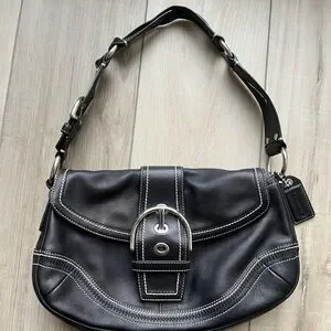 バッグ COACH Small Soho shoulder bag BK pouch can44_lhblk_a0